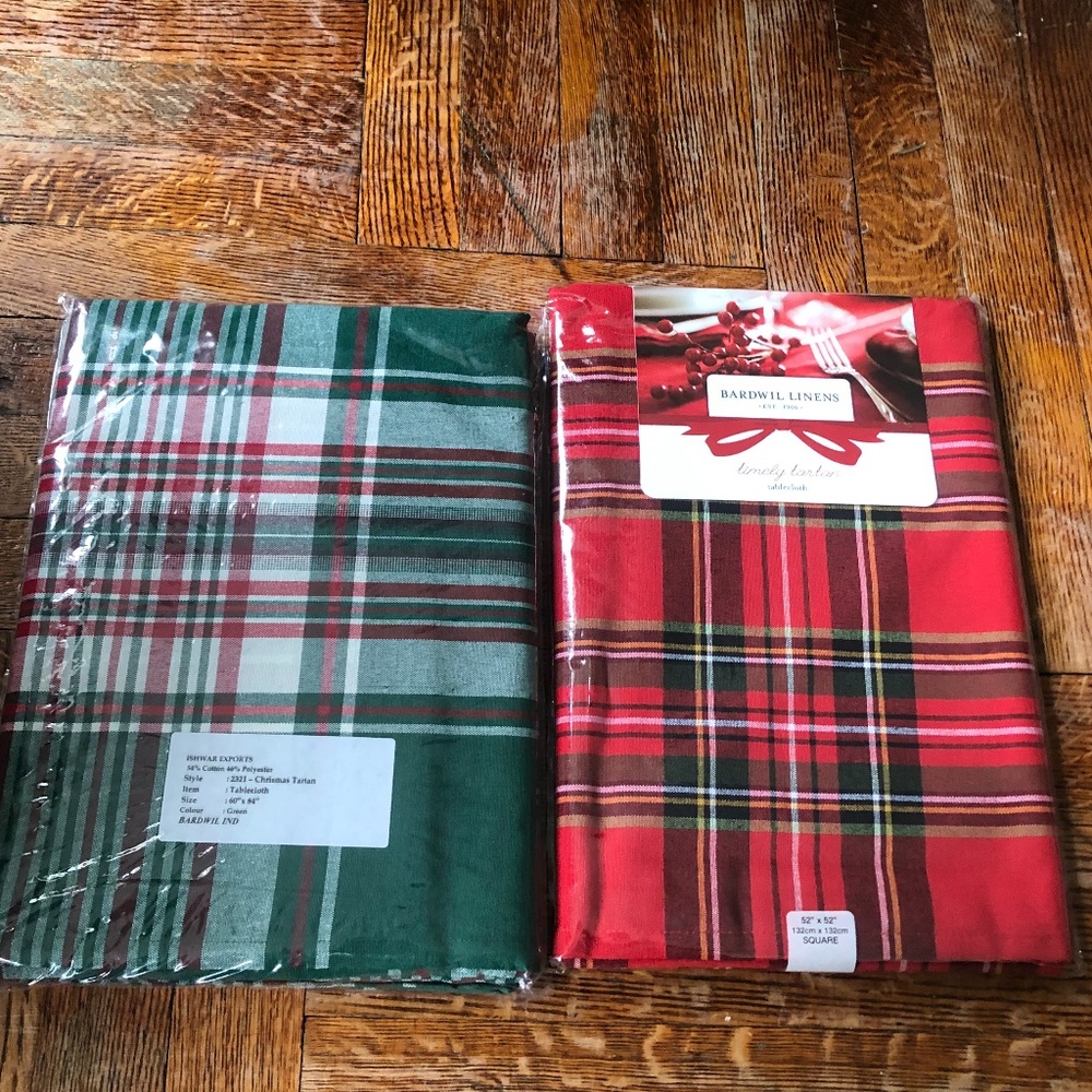 Holiday tablecloth bundle